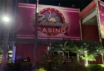 Atacan a balazos el Casino Flamingo en la colonia Lomas del Boulevard, en Culiacán