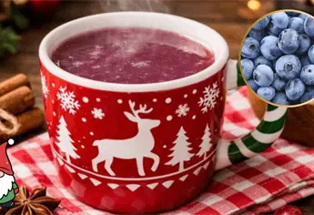 Atole de arándano, una opción reconfortante para la temporada de frío