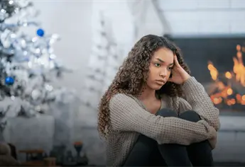 ¿La Navidad te pone triste? Consejos prácticos para que no te gane la soledad en estas fiestas