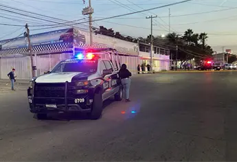 Ejecutan a un presunto policía municipal en el primer cuadro de Culiacán