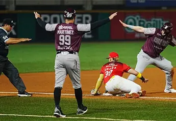 Dos blanqueadas, serie guinda