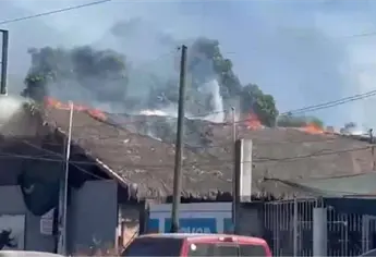 Atacan con explosivos instalaciones de almac&eacute;n del Ayuntamiento de Escuinapa