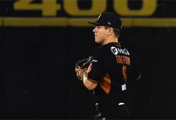 Calhoun pone a gozar a Naranjeros