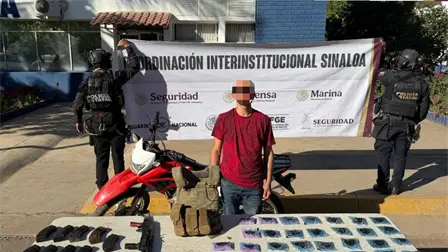 Detienen a motociclista en poder de un AK-47 en Villa Ju&aacute;rez, Navolato