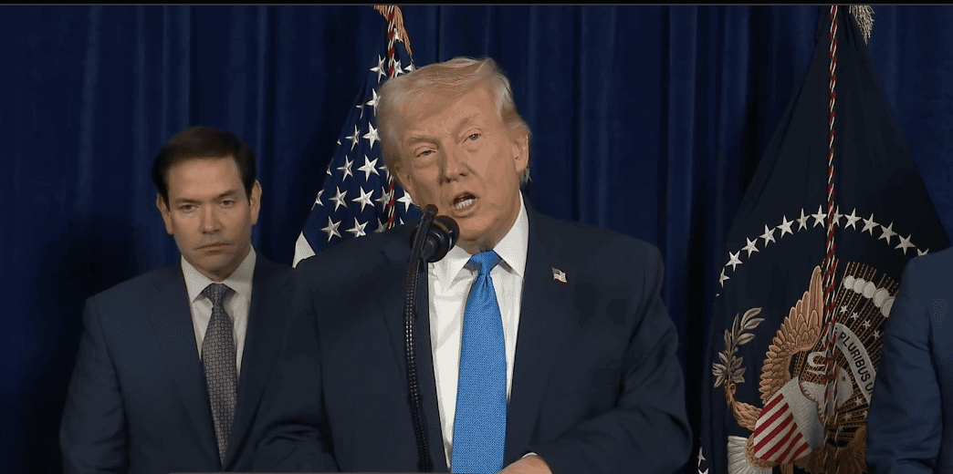 Donald Trump: "Estamos listos para una segunda ola de ataques en Venezuela si es necesaria"