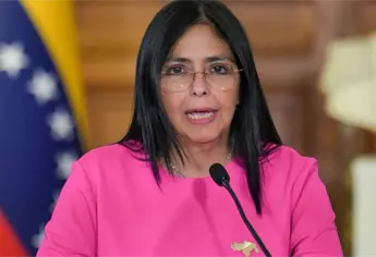 Polémica en Venezuela: presidenta interina habría creado comisión para liberar a Maduro y Cilia