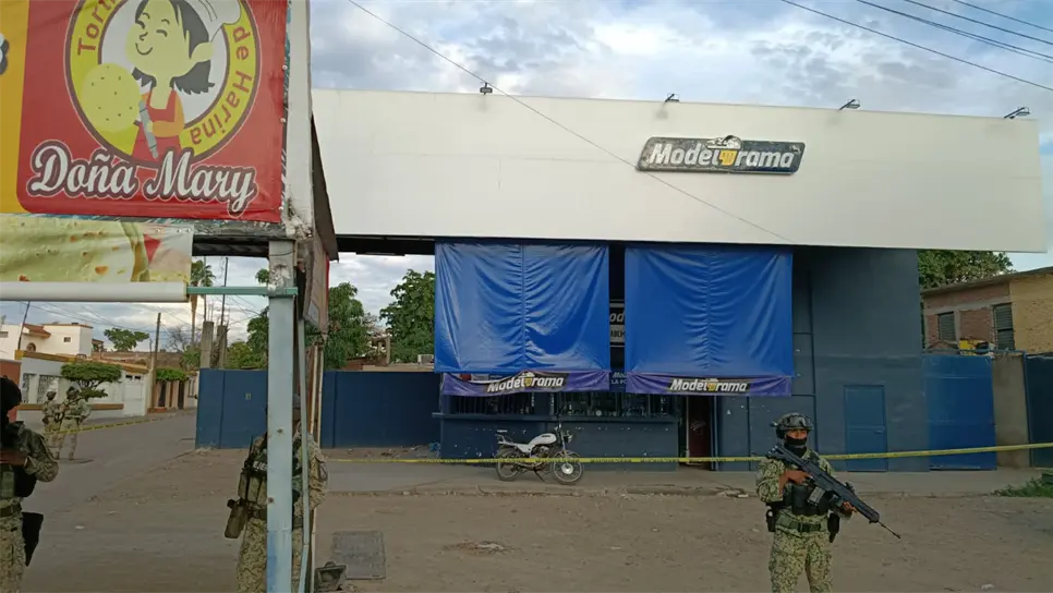 Elementos del Ejército acudieron al lugar. (FOTO: Luis Ramírez).