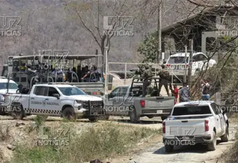 Rescate de mineros en El Rosario, a contrarreloj tras 48 horas atrapados en derrumbe de mina de jales