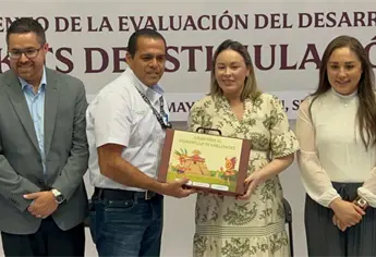 Yeraldine Bonilla entrega más de 250 kits de estimulación temprana en Culiacán