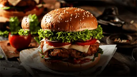 As&iacute; nacieron las hamburguesas, de los platillos m&aacute;s consumidos en el mundo