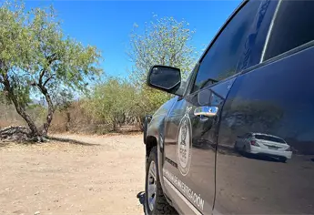 Hallan a hombre inconsciente y con huellas de violencia en carretera de El Fuerte