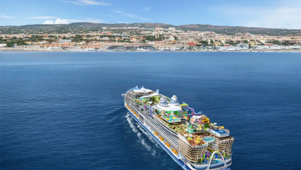 El nuevo crucero más grande del mundo ya surca los mares; tiene más de 2 mil 800 camarotes