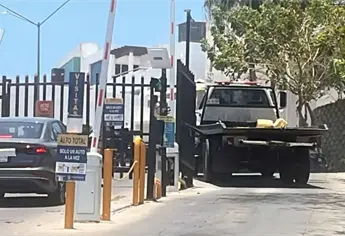 Aseguran dos vehículos con reporte de robo en residencial Interlomas, Culiacán