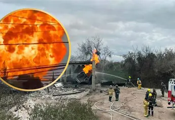 Momento exacto de la explosión de cuatro pipas de gas en Tepeaca, Puebla | VIDEO