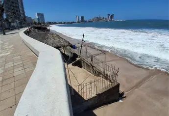 Iniciará Profepa demolición de palapas en el malecón de Mazatlán