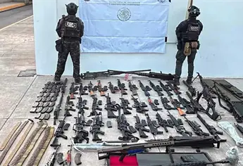 Aseguran 50 armas en Badiraguato; hay un Barret, ametralladoras anti&eacute;reas, fusiles de precisi&oacute;n y lanzagranadas