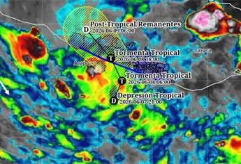 Depresión tropical Dos-E ocasiona abundante ingreso de humedad en estos estados de México