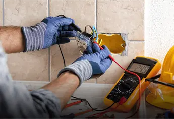 ¿Cómo saber si tu casa tiene luz de 110 o 220 V con el recibo de CFE y qué significa?