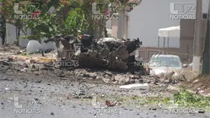 Explotan auto en la salida sur de Escuinapa, presumen que desde un dron lo atacaron