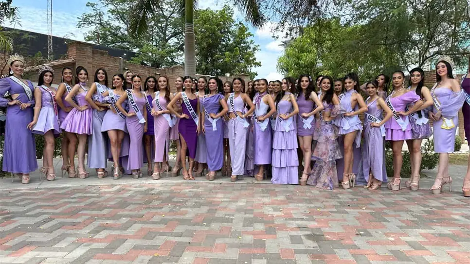 Cabe mencionar que el día de mañana se llevará a cabo la pasarela con trajes típicos en el municipio del El Fuerte, mientras que el día sábado a las ocho de la noche será la final en la concha acústica