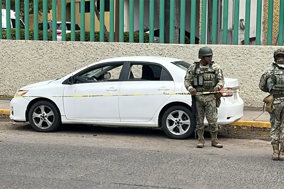 Joven herido de bala llega a hospital de Culiacán tras ataque armado Joven herido de bala llega a hospital de Culiacán tras ataque armado