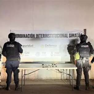 Aseguran cargadores para celular, puntas y pipas durante revisión en el penal de Aguaruto en Culiacán Aseguran cargadores para celular, puntas y pipas durante revisión en el penal de Aguaruto en Culiacán