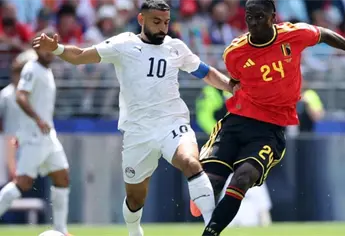 Bélgica rescata empate ante Egipto con autogol forzado por Lukaku