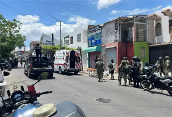 Atacan a balazos a un hombre dentro de su vivienda en Los Pinos, Culiac&aacute;n