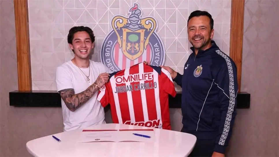 Carrillo se coloca así en el segundo refuerzo del mercado junto a Kevin Castañeda. Chivas intercambió a Yael Padilla por Castañeda con los Xolos de Tijuana, buscando más poder para el próximo torneo
