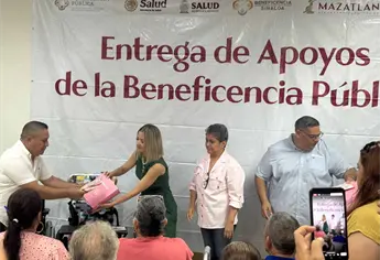 Entregan apoyos funcionales y prótesis de mama a familias mazatlecas