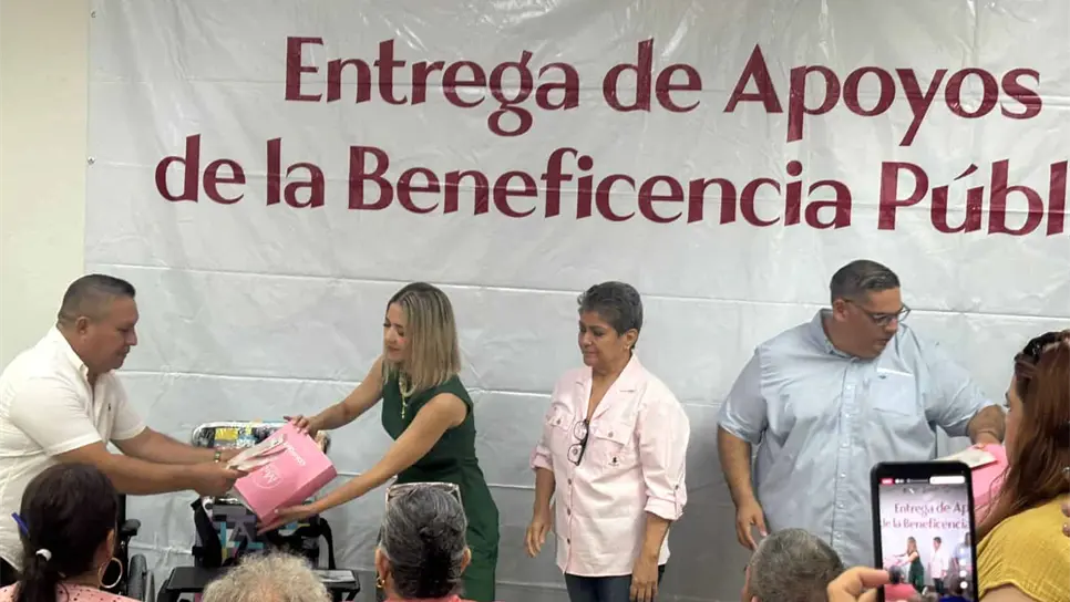 Entregan apoyos funcionales y prótesis de mama a familias mazatlecas