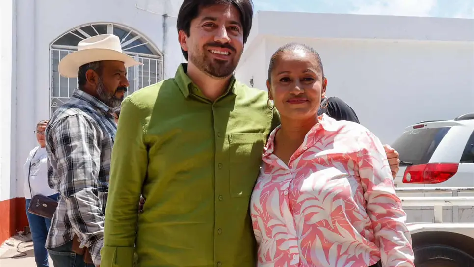 Este programa representa una inversión estatal de 338 millones 639 mil 400 pesos, mientras que mediante la coordinación entre Estado y Federación se alcanzó una inversión total para 2026 de 677 millones 278 mil 800 pesos, fortaleciendo la atención a este sector de la población