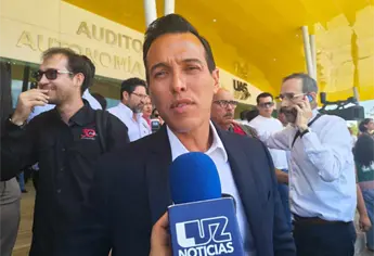 Jes&uacute;s Ibarra solicita licencia para contender por la gubernatura de Sinaloa