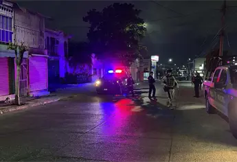 Incendian vivienda donde fue atacado a balazos un hombre en la colonia Los Pinos en Culiac&aacute;n