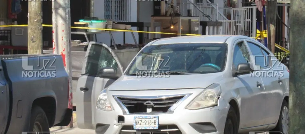 Atacan a balazos a dos mujeres en el centro de Mazatlán; una murió en el lugar Atacan a balazos a dos mujeres en el centro de Mazatlán; una murió en el lugar