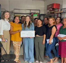Alcaldesa de Culiacán entrega crédito por más de 100 mil pesos a emprendedoras en la Bicentenario Alcaldesa de Culiacán entrega crédito por más de 100 mil pesos a emprendedoras en la Bicentenario
