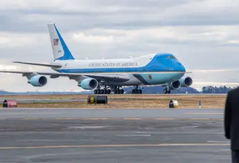 Trump estrena avión presidencial: el regalo de Qatar que reemplazará al famoso Air Force One