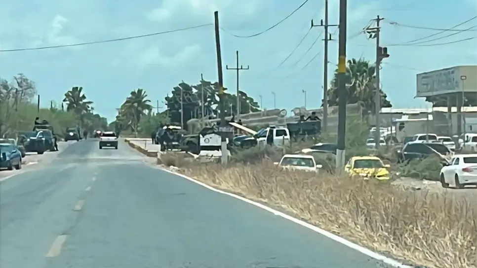 Trasladan 25 reos peligrosos del penal de Aguaruto y El Castillo al CEFERESO de Guasave