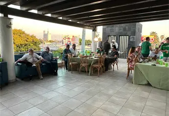 Pap&aacute;s disfrutan tarde de futbol, m&uacute;sica y convivencia en festejo organizado por Stereo Uno 101.3 y La Morrita 96.1