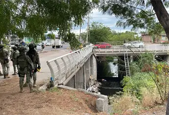 Encuentran cadáver de un adulto mayor en un canal de aguas pluviales en la colonia San Juan en Culiacán