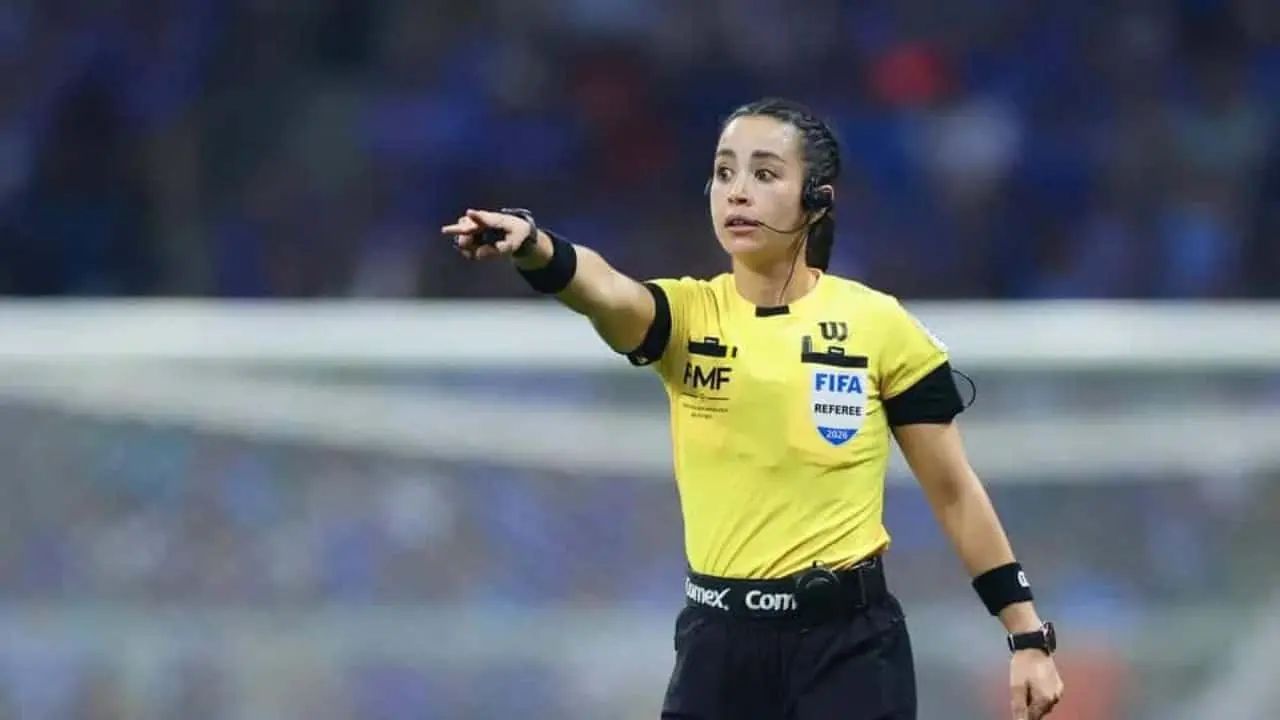Katia Itzel Garc&iacute;a har&aacute; historia: pitar&aacute; por primera vez una mujer mexicana un partido mundialista