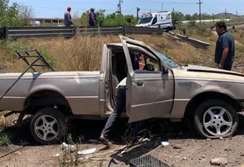 Muere jornalero tras sufrir aparatosa volcadura en la México 15, cerca de Nuevo San Miguel