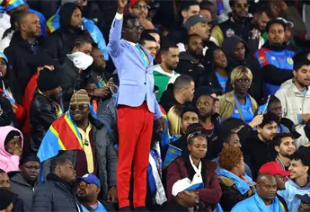 ¿Quién es Michel Boladinga? El hincha del Congo que será protagonista en el Estadio Guadalajara | VIDEO