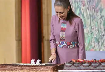 El deseo mundialista de Sheinbaum en su cumplea&ntilde;os 64: festejar con pozole y ver ganar a M&eacute;xico