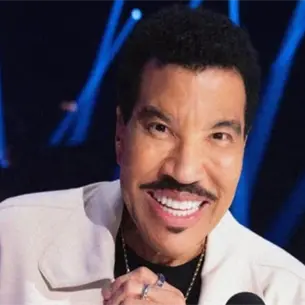 Lionel Richie preocupa al mundo de la m&uacute;sica tras ser hospitalizado despu&eacute;s de una presentaci&oacute;n