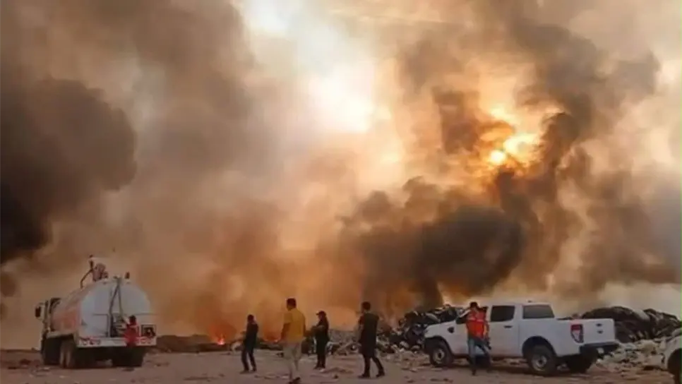 Humo del incendio en el basurón cubre distintos sectores de Mazatlán; continúan trabajos para sofocarlo