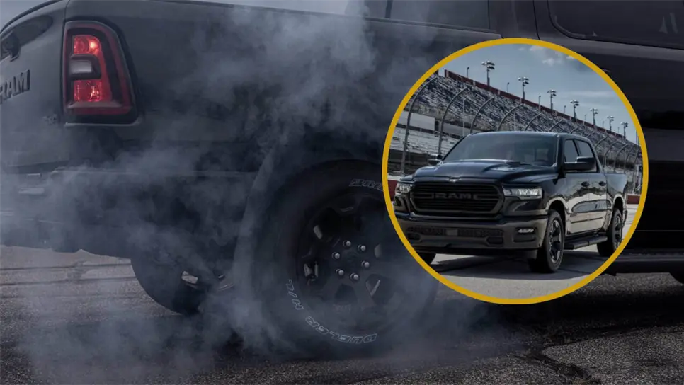 FOTO: ¿Cuánto cuesta la RAM 1500 Laramie Night Edition Hemi 2026?