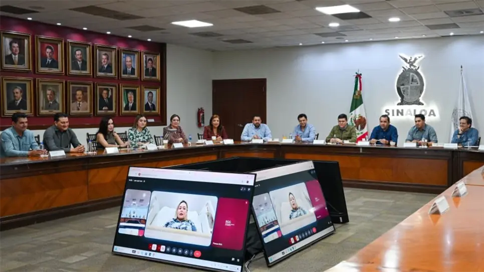 Yeraldine Bonilla dio a luz a su hija Paulina el pasado 30 de junio; la gobernadora interina se mantiene trabajando desde casa en lo que se recupera físicamente para volver de manera presencial, por lo que no fue necesario solicitar licencia por maternidad