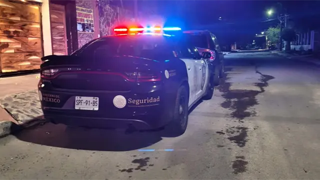 Atacan a balazos a un agente de la Fiscalía en el fraccionamiento Villa Bonita, en Culiacán Atacan a balazos a un agente de la Fiscalía en el fraccionamiento Villa Bonita, en Culiacán