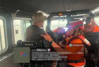 Rescata Marina a hombre tras caer de una embarcación; atiende seis emergencias en playas de Mazatlán